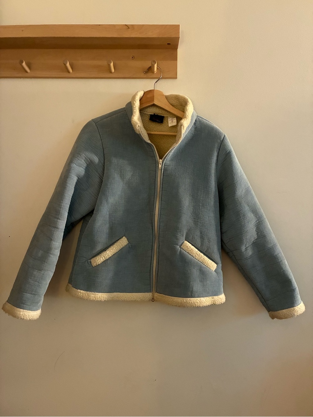 Women’s vintage Light Blue corduroy Sherpa-Lined Zip Jacket